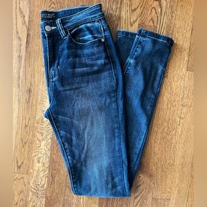 *final drop* Judy blue long inseam skinny jeans